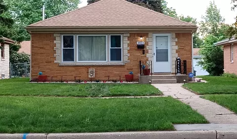 3922 N 80th, Milwaukee, WI 53222