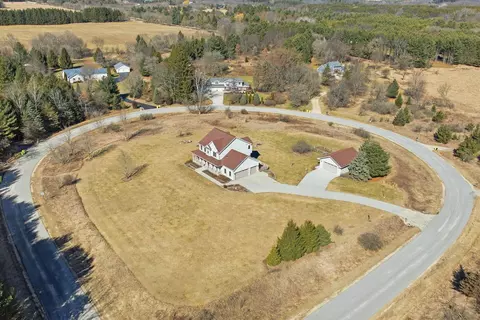 2080 St Patrick S, Erin, WI 53027