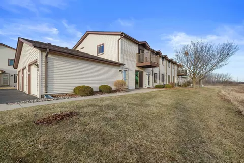 7220 Mariner #8, Mount Pleasant, WI 53406