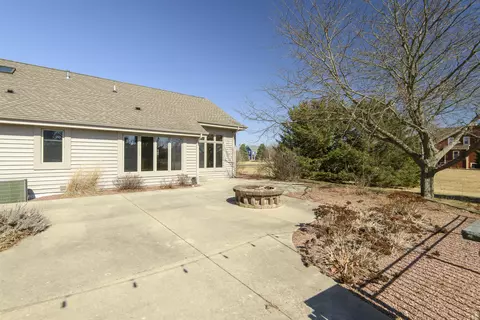 Exterior - s88w34777 Nesting, Eagle, WI 53119 photo 12 of 18