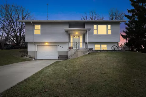 601 Labaree, Watertown, WI 53094