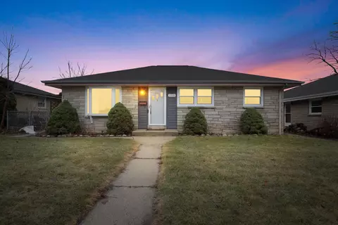 3309 E Lunham, Cudahy, WI 53110