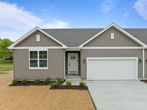 1573 Meadowview, Whitewater, WI 53190