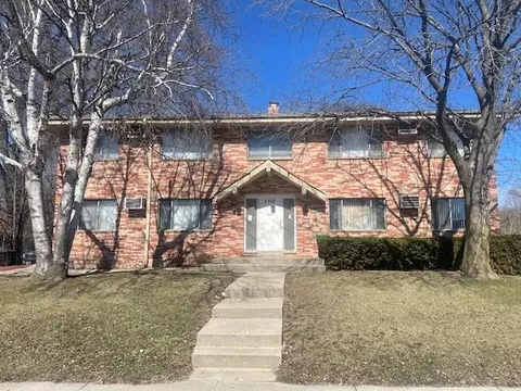 5700 W W Ml, Milwaukee, WI 53218