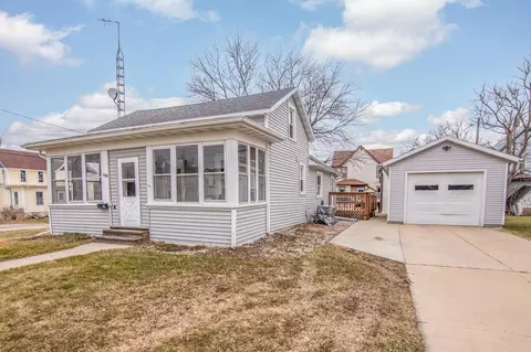 449 Taylor, Waterloo, WI 53594