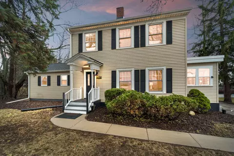 14829 Washington, Union Grove, WI 53182