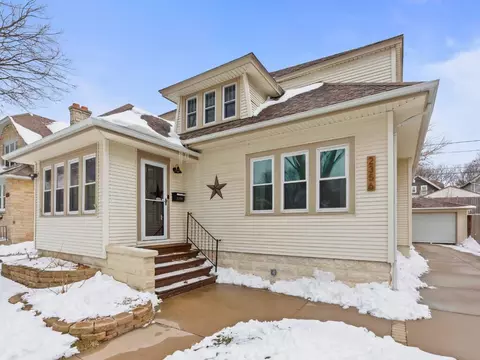 2356 N 66th, Wauwatosa, WI 53213