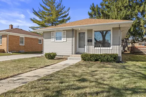 1924 Jupiter, Racine, WI 53404