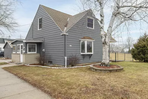 4157 S 20th, Milwaukee, WI 53221