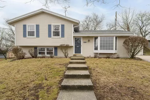 2411 Royal, Waukesha, WI 53188