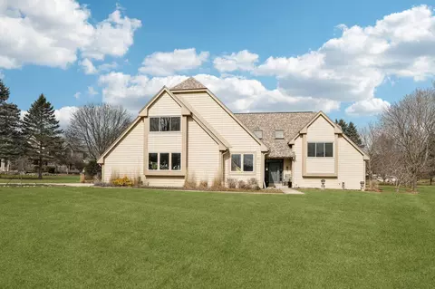 221 Crystal, Hartland, WI 53029