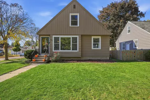 2801 N 87th, Milwaukee, WI 53222