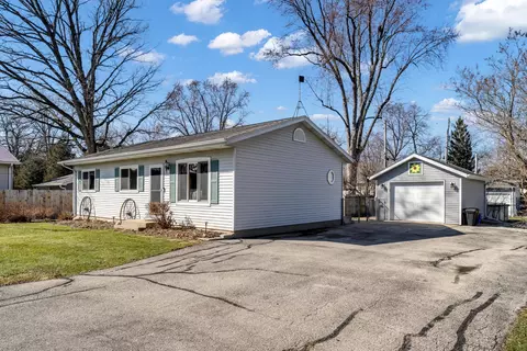 2420 Marshall, Dover, WI 53139