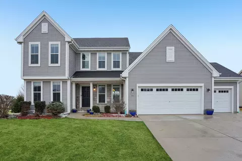 609 Westlawn, Mukwonago, WI 53149