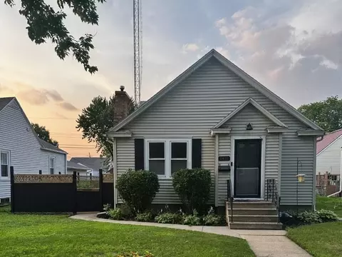 1411 Travis, La Crosse, WI 54601