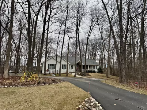 w2545 Blackberry Drive, Mount Calvary, WI 53057
