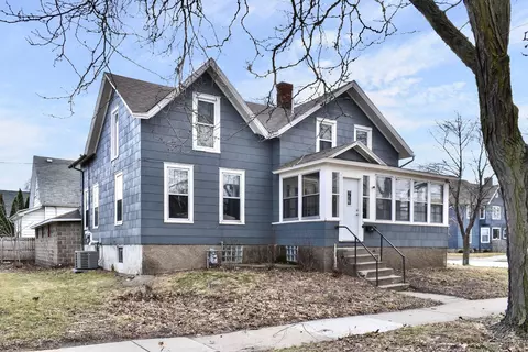 226 Market, Winona, MN 55987