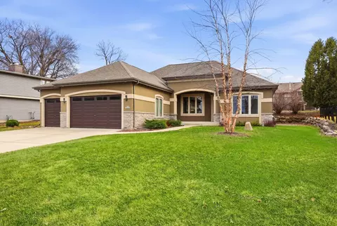 n27w27075 Woodland, Pewaukee, WI 53072