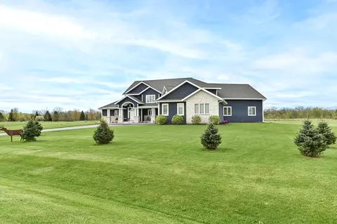 s101w33315 Genevieve, Mukwonago, WI 53149