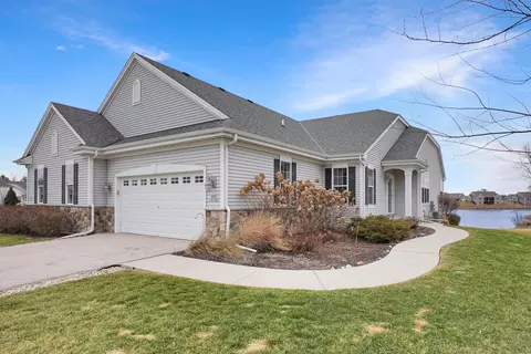 n53w35192 Lighthouse, Oconomowoc, WI 53066