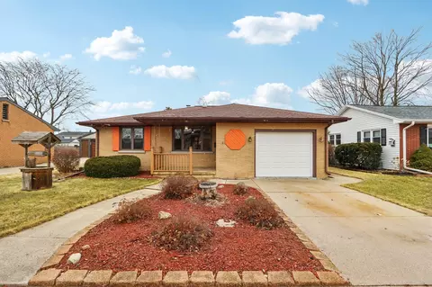 2719 Henry, Sheboygan, WI 53081