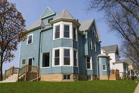 604 N 30th, Milwaukee, WI 53208