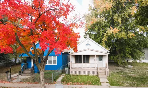 1206 W Scott, Milwaukee, WI 53204