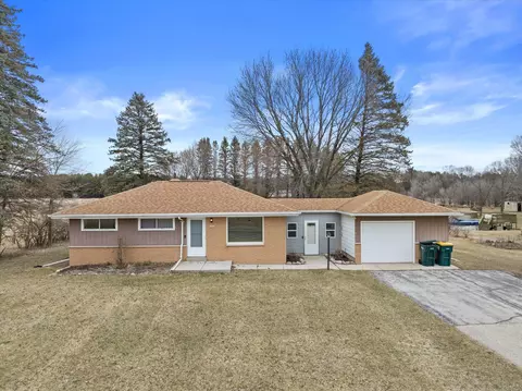 1846 County Highway A, Farmington, WI 53090