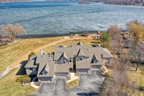 n24w30375 Crystal Spgs, Delafield, WI 53072