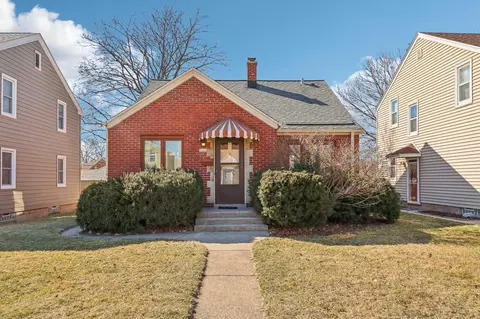 3163 S 28th, Milwaukee, WI 53215