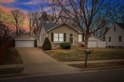 1007 Wilson, Onalaska, WI 54650