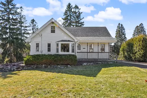 18525 Pleasant, Brookfield, WI 53045
