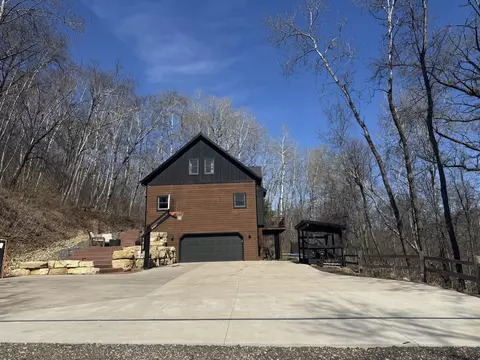 n6587 Mccurdy Road, Onalaska, WI 54636