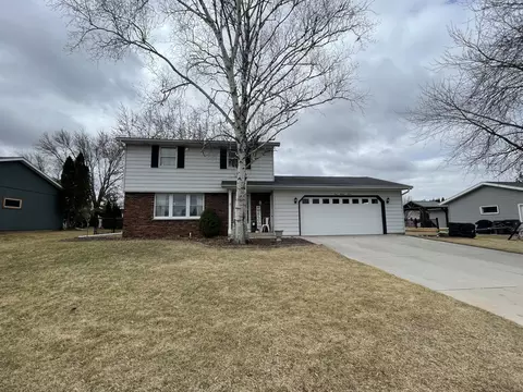 137 Chippewa, Sheboygan Falls, WI 53085