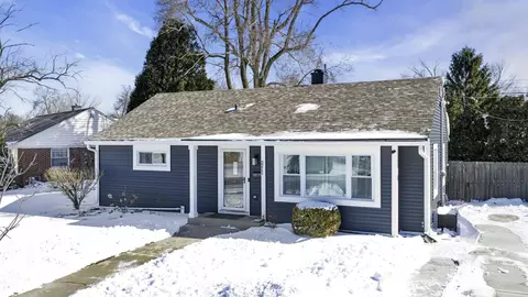 3211 Lakeview, Racine, WI 53402