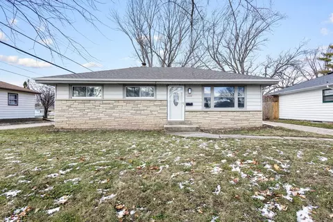 10500 W Rae, Milwaukee, WI 53225