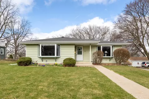 200 S Greenfield, Waukesha, WI 53186