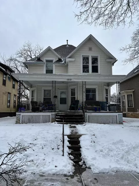 1510 Carlisle, Racine, WI 53404