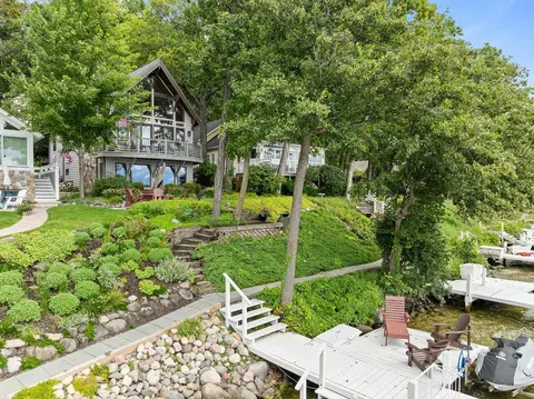 4 Dartmouth, Williams Bay, WI 53191