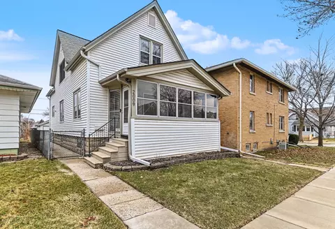 2009 S 77th, West Allis, WI 53219