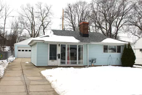 2853 S 50th, Milwaukee, WI 53219