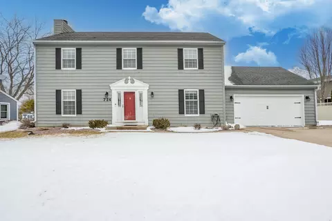 724 Overland, Grafton, WI 53024