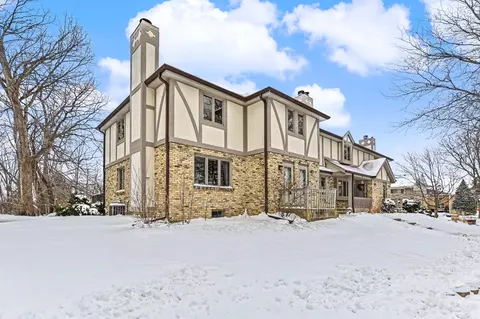 1511 Camden #A, Waukesha, WI 53186