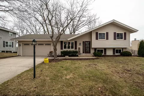 2713 Lancaster, Waukesha, WI 53188