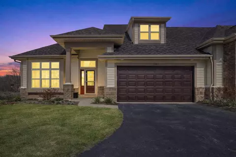 21965 W North, Brookfield, WI 53045