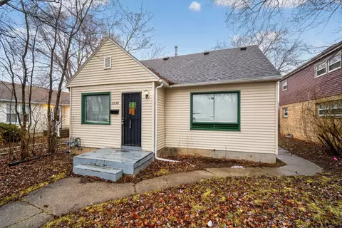 5238 N 49th, Milwaukee, WI 53218