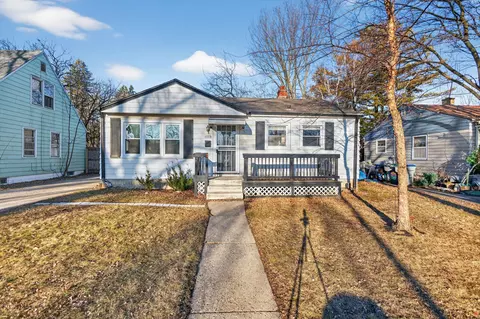 5353 N 56th, Milwaukee, WI 53218