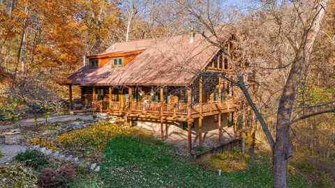 8706 State 44, Union, MN 55921