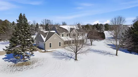 n66w35104 Lappland Xing, Oconomowoc, WI 53066