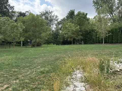 4343 W Mallory, Greenfield, WI 53220